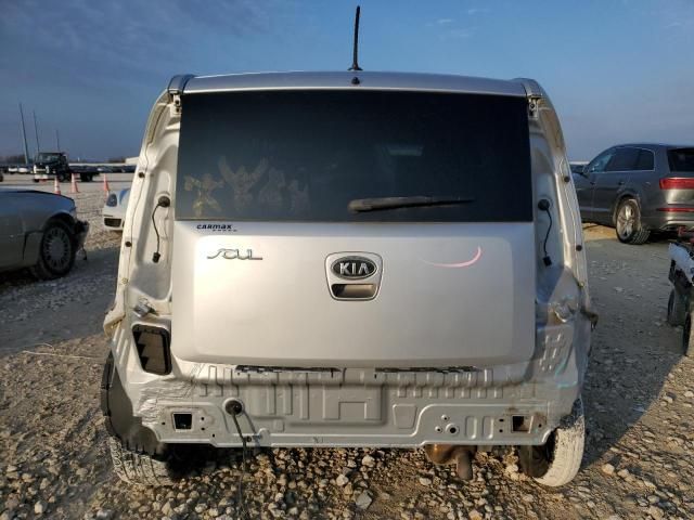 2011 KIA Soul +