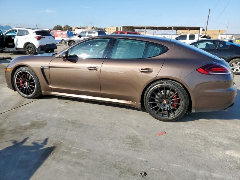 2016 Porsche Panamera GTS