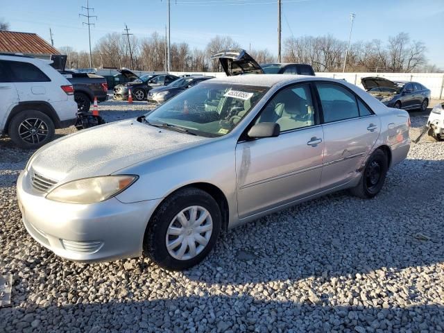 2005 Toyota Camry LE