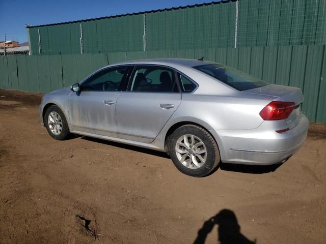 2016 Volkswagen Passat S