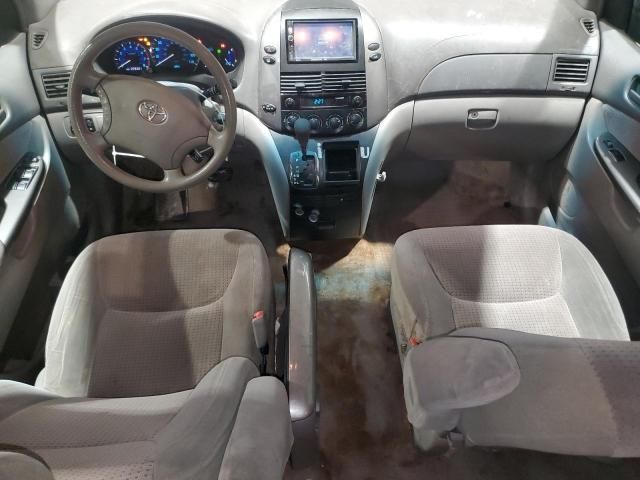 2006 Toyota Sienna CE