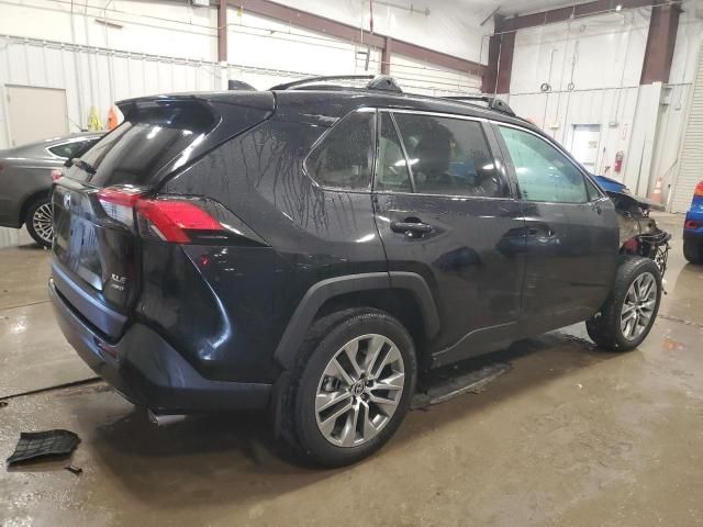 2022 Toyota Rav4 XLE Premium