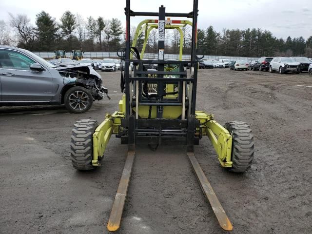 2011 Other 2011 'OTHER Heavy EQUIPMENT' Forklift