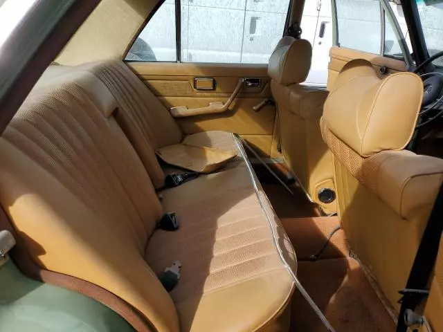 1973 Mercedes-Benz 1973 Mercedes Benz 220