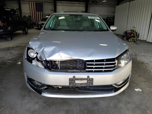 2013 Volkswagen Passat SE