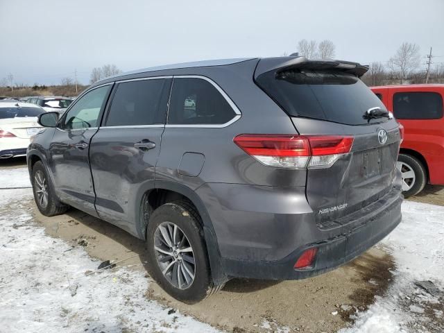 2018 Toyota Highlander SE