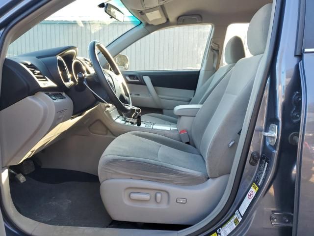 2012 Toyota Highlander Base