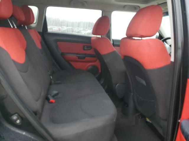 2011 KIA Soul +