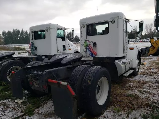 2007 Kenworth Construction T300