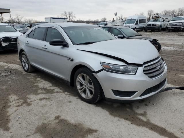 2015 Ford Taurus SE