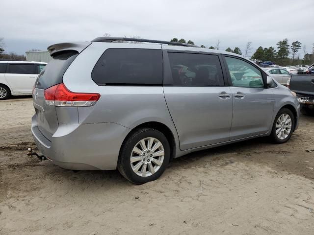 2012 Toyota Sienna XLE