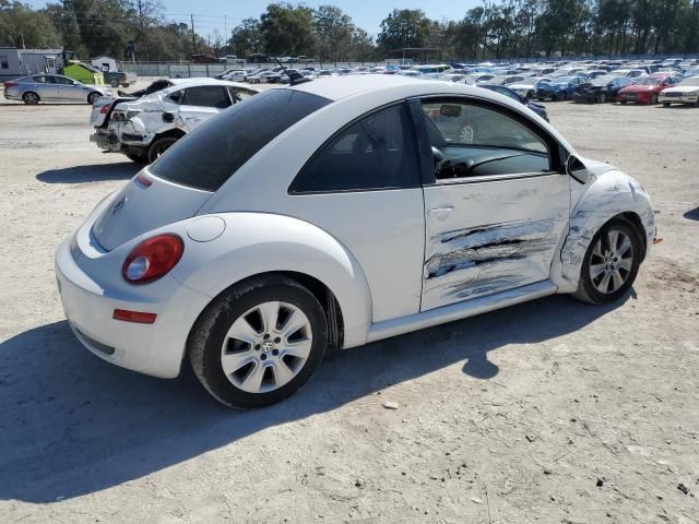 2010 Volkswagen New Beetle