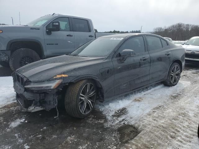 2019 Volvo S60 T8 R-Design