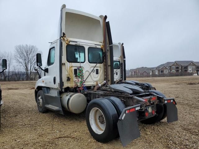 2016 Freightliner Cascadia 125