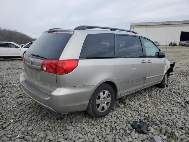 2006 Toyota Sienna CE