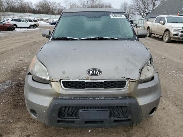 2011 KIA Soul +