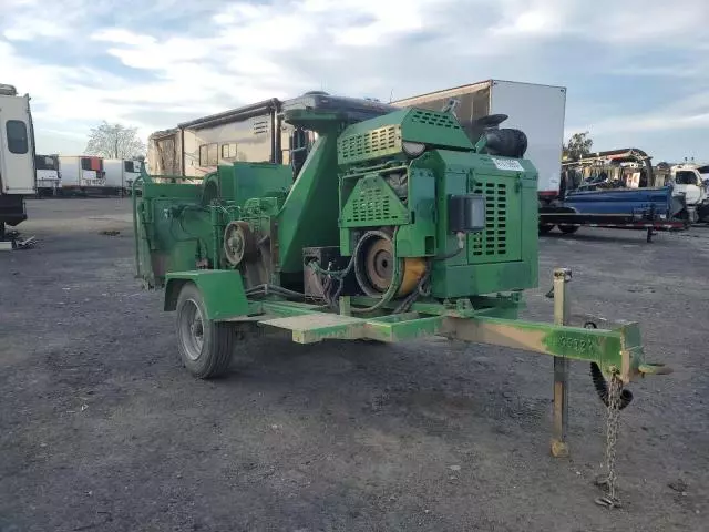 2019 Other 2019 Bandit Intimidator 15XPC Wood Chipper