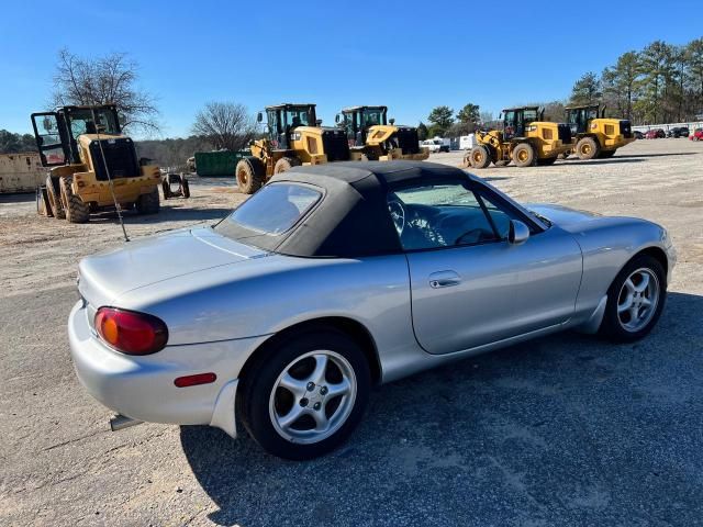 2000 Mazda MX-5 Miata Base