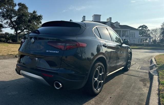 2018 Alfa Romeo Stelvio