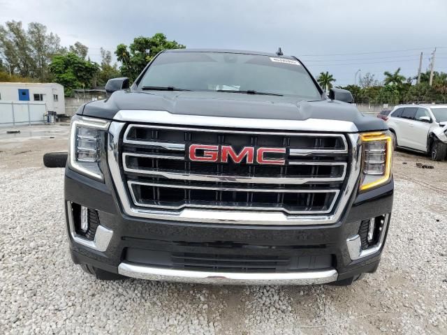 2022 GMC Yukon XL K1500 SLT