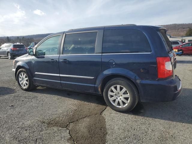 2013 Chrysler Town & Country Touring