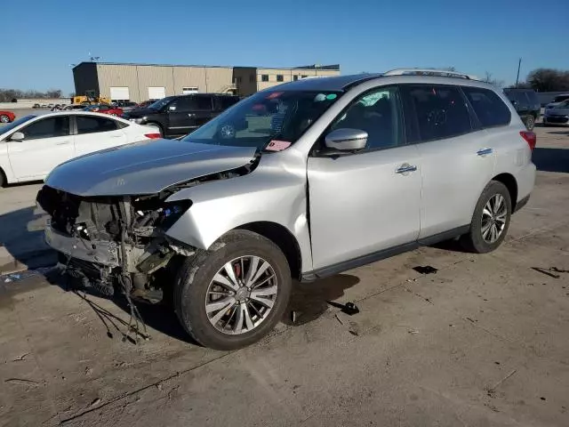 2020 Nissan Pathfinder SL