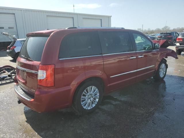 2013 Chrysler Town & Country Limited