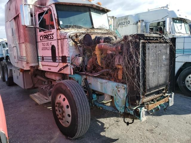 1996 Peterbilt 377