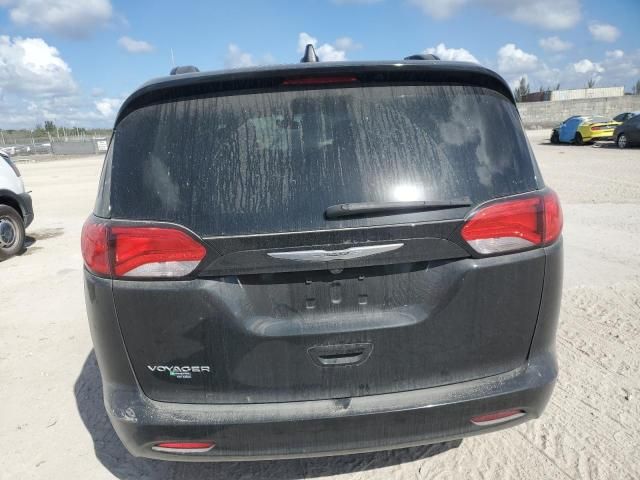 2021 Chrysler Voyager LXI