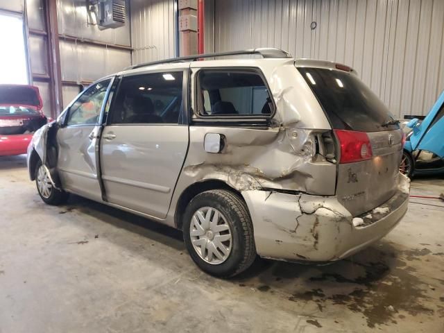 2007 Toyota Sienna CE