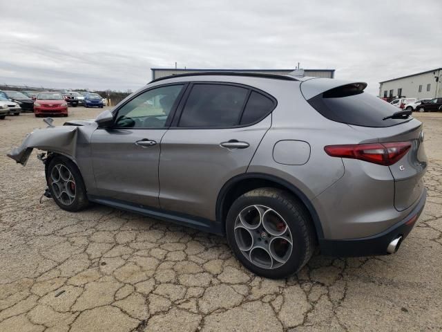 2018 Alfa Romeo Stelvio Sport