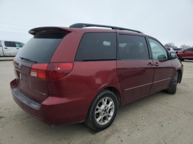 2005 Toyota Sienna XLE