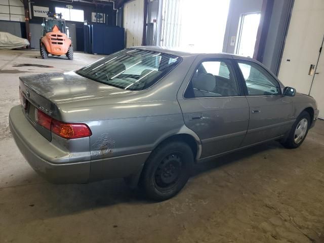 2000 Toyota Camry CE