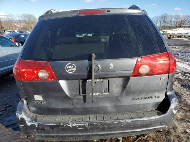 2010 Toyota Sienna CE