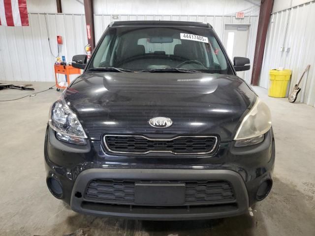 2013 KIA Soul +