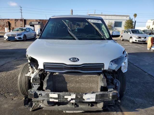 2017 KIA Soul +