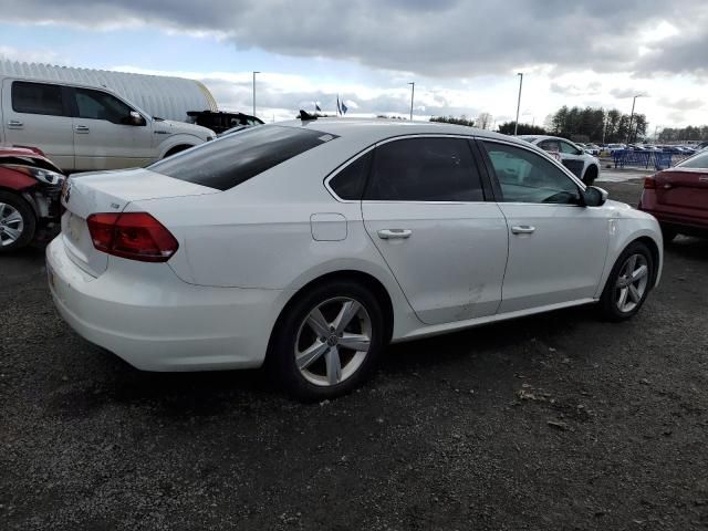 2014 Volkswagen Passat S