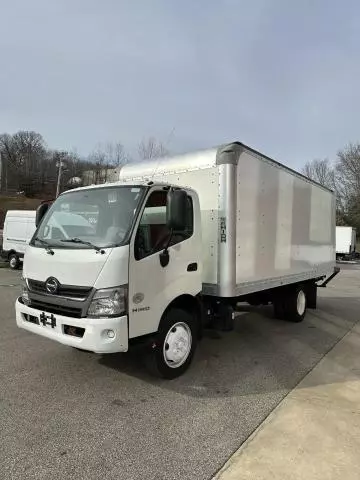 2019 Hino 195