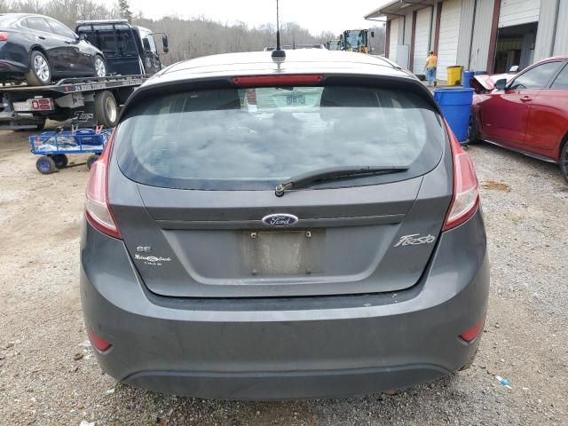 2016 Ford Fiesta SE