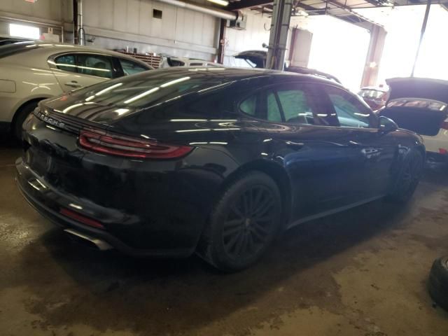 2018 Porsche Panamera 4