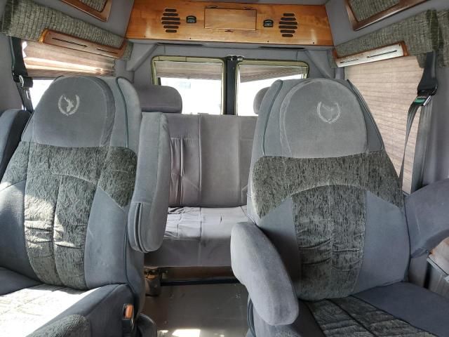 2001 Dodge RAM Van B1500