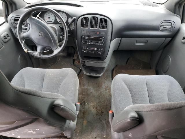 2004 Dodge Grand Caravan SE