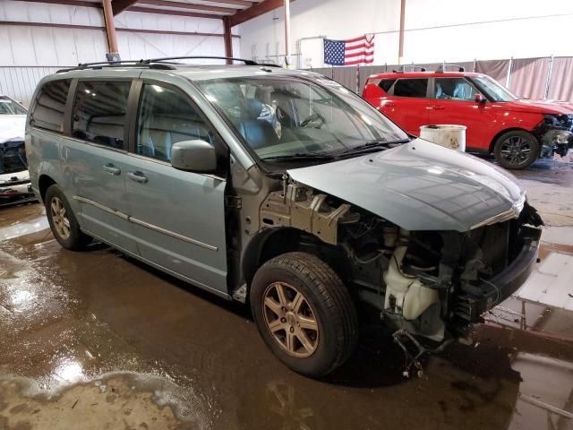 2009 Chrysler Town & Country Touring