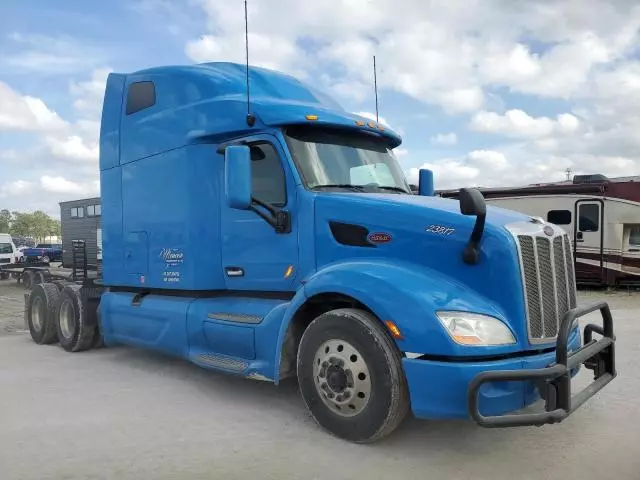 2020 Peterbilt 579