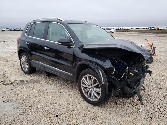 2016 Volkswagen Tiguan S