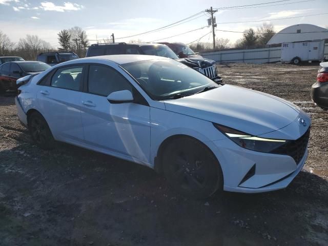 2022 Hyundai Elantra SEL