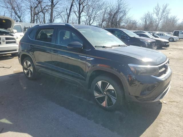 2024 Volkswagen Taos SE