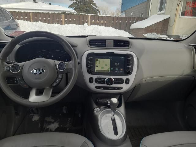 2016 KIA Soul EV +