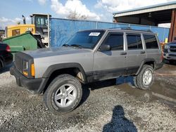 Salvage cars for sale at Riverview, FL auction: 2001 Jeep Cherokee Classic