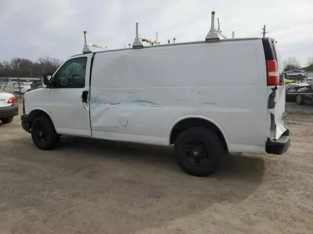 2011 Chevrolet Express G2500